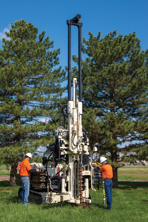 Centerline head side shift on 3126GT geotechnical drill reduces transition time between functions